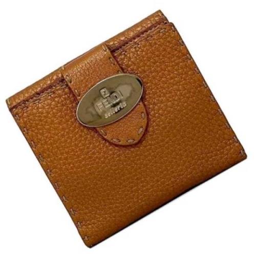 Pre-owned Leather wallets