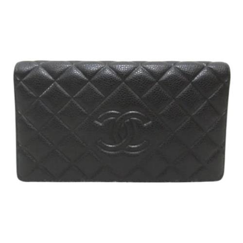 Pre-owned Leather wallets