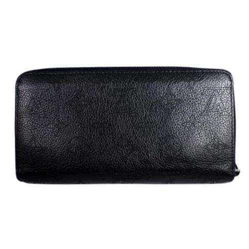 Pre-owned Leather wallets