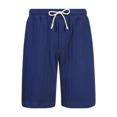 Moderne Bermuda Shorts med Alcantara Detaljer