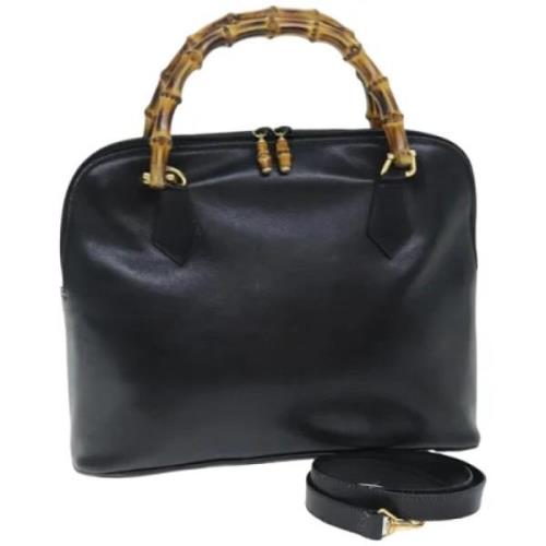 Pre-owned Leather handbags