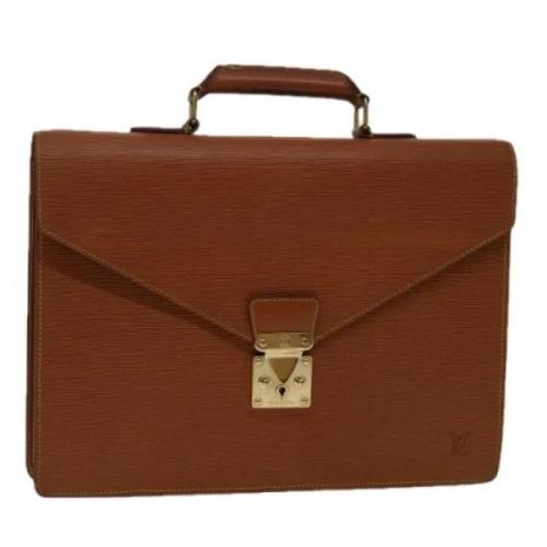 Pre-owned Leather briefcases