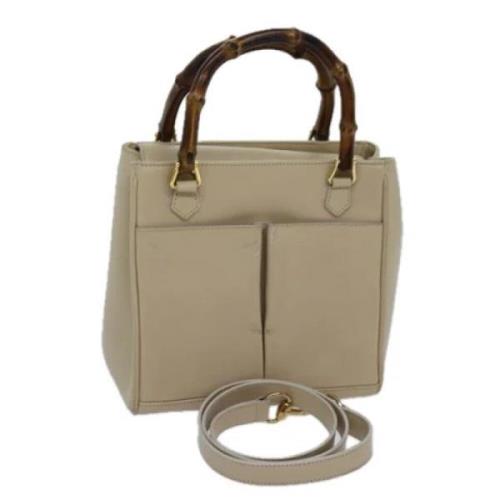 Pre-owned Leather handbags