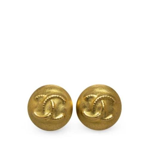 Pre-owned Yellow Gold earrings