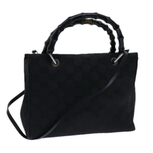 Pre-owned Nylon handbags