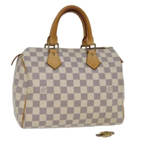 Pre-owned Canvas handbags