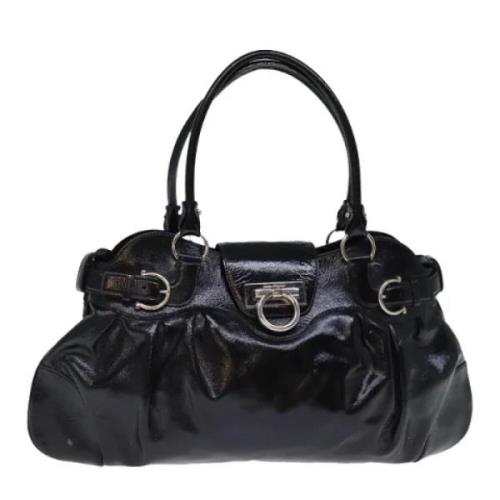 Pre-owned Leather handbags