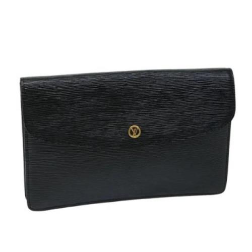 Pre-owned Leather clutches