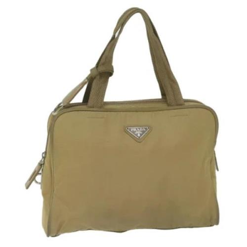 Pre-owned Nylon handbags