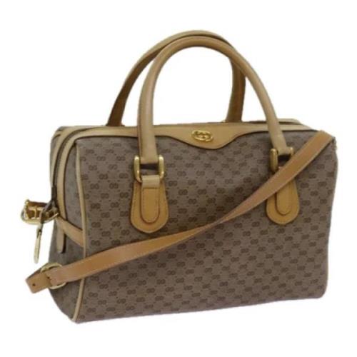 Pre-owned Leather handbags