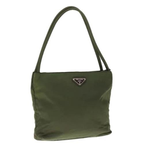 Pre-owned Nylon handbags