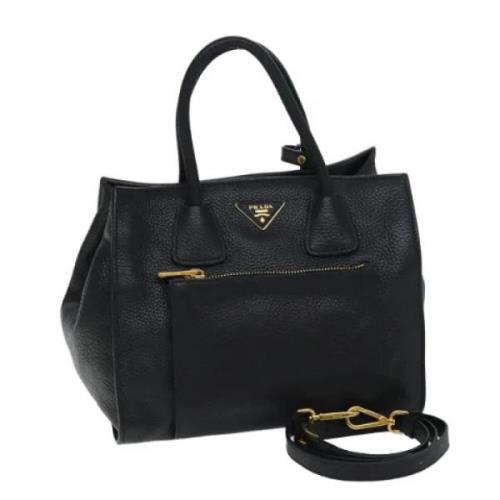 Pre-owned Leather handbags