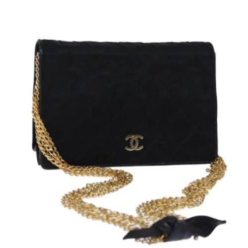 Pre-owned Satin chanel-bags