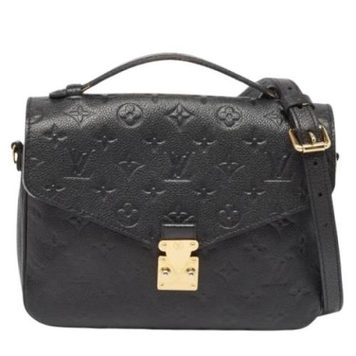 Pre-owned Leather handbags