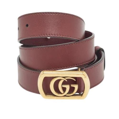 Pre-owned Leather belts