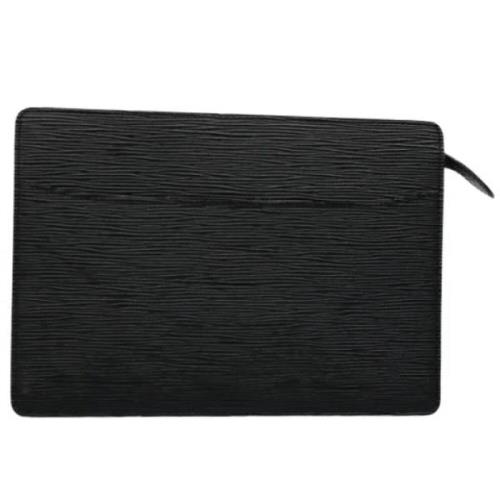 Pre-owned Leather clutches