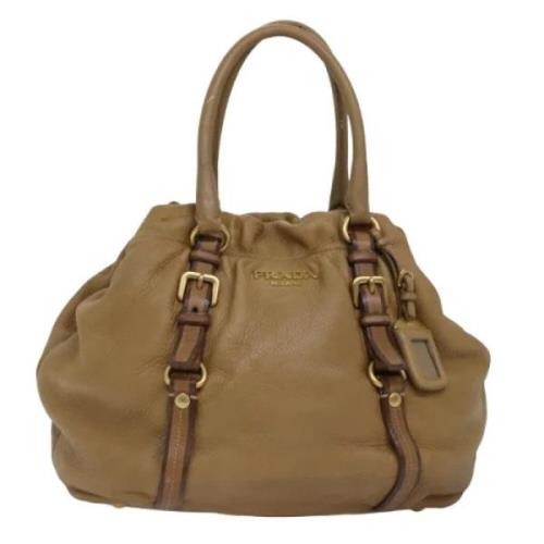 Pre-owned Leather handbags