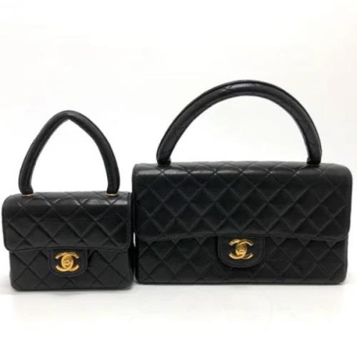 Pre-owned Leather chanel-bags