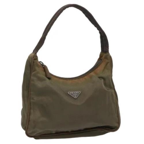 Pre-owned Nylon handbags