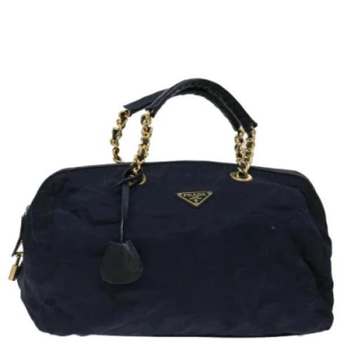 Pre-owned Nylon handbags