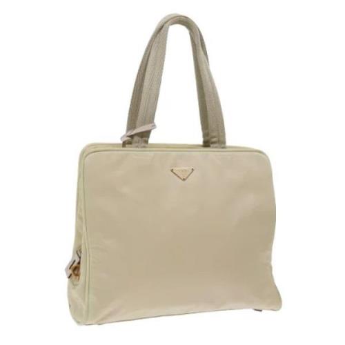 Pre-owned Nylon handbags