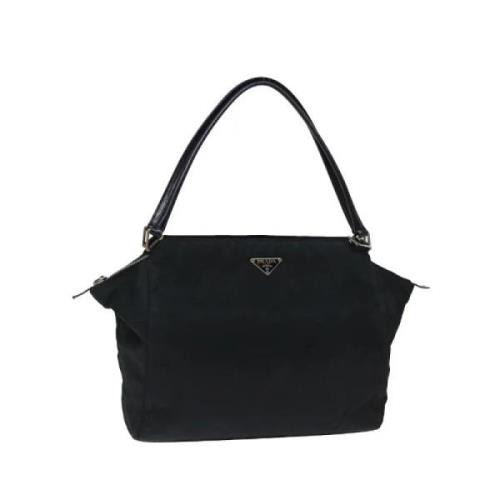 Pre-owned Nylon handbags