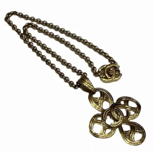 Pre-owned Metal chanel-jewelry