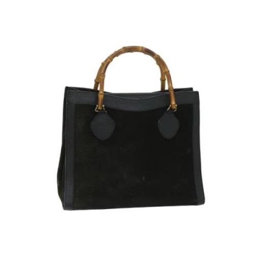 Pre-owned Suede handbags