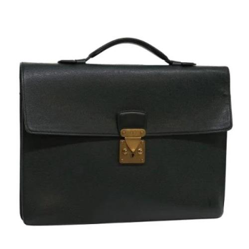 Pre-owned Leather briefcases