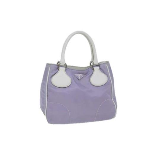 Pre-owned Nylon handbags