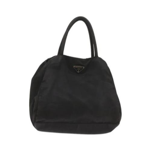 Pre-owned Nylon handbags