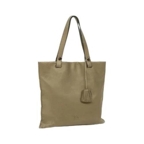 Pre-owned Leather totes