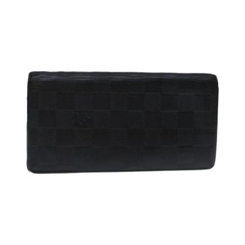 Pre-owned Leather wallets