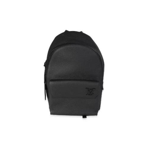 Pre-owned Leather backpacks