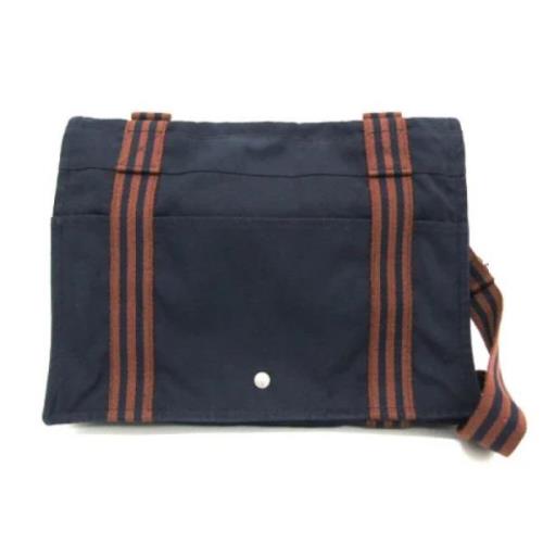 Pre-owned Canvas shoulder-bags