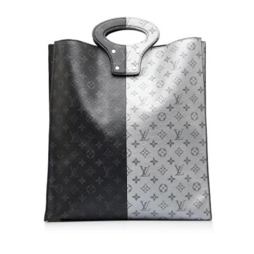 Pre-owned Canvas louis-vuitton-bags