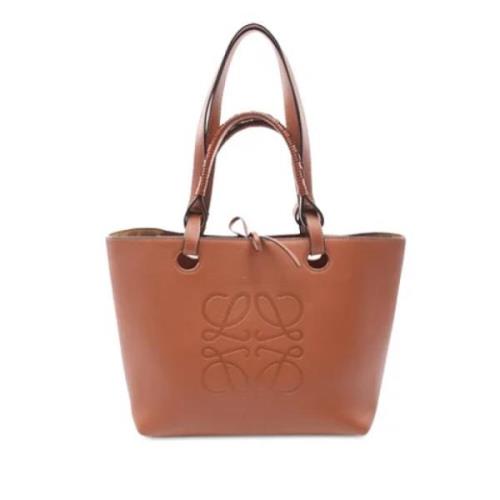 Pre-owned Leather totes