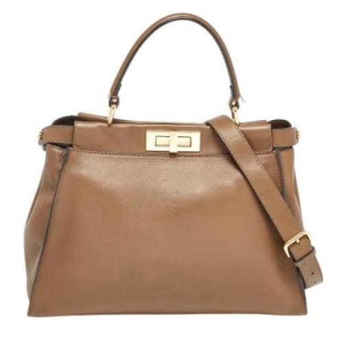 Pre-owned Leather handbags