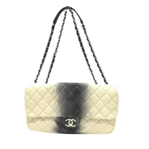 Pre-owned Leather chanel-bags