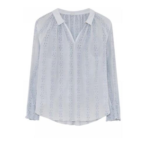 Feminin Bluse med V-Hals og Smock Mansjetter