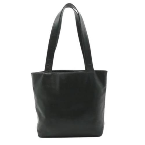 Pre-owned Leather totes