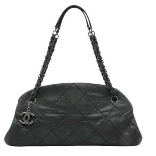 Pre-owned Leather chanel-bags