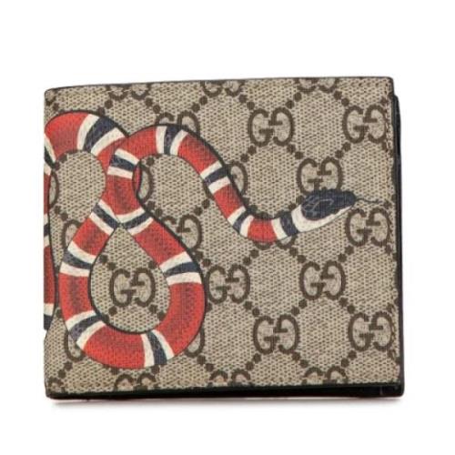 Pre-owned Fabric wallets