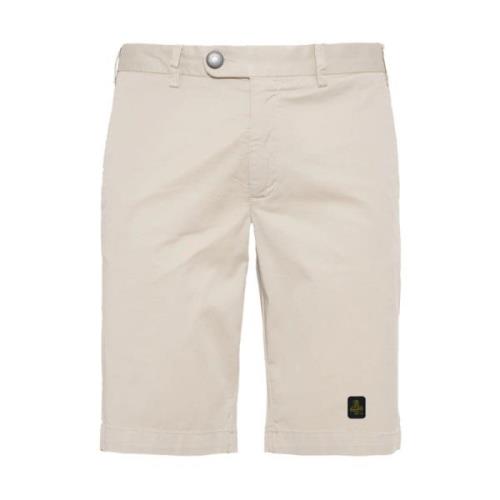 Beige Bermuda Shorts i bomull og elastan