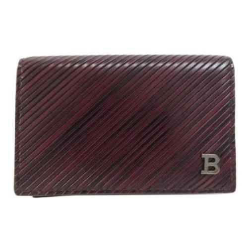 Pre-owned Leather wallets