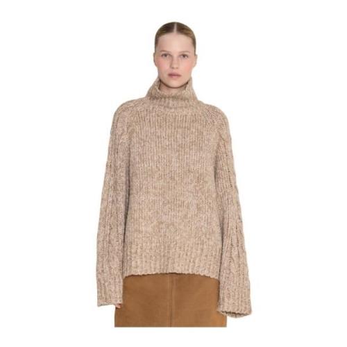 Echo Turtleneck Top