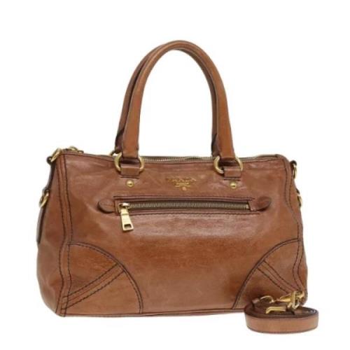 Pre-owned Leather handbags