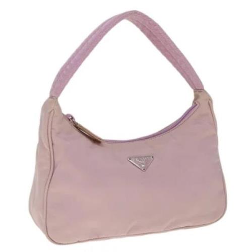 Pre-owned Nylon handbags