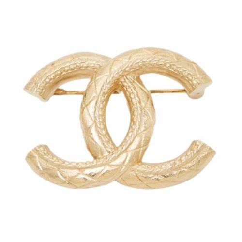 Pre-owned Metal chanel-jewelry