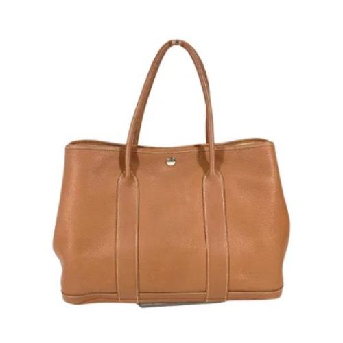 Pre-owned Leather totes